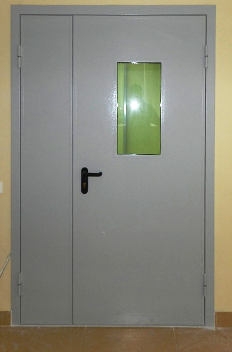 Полуторная дверь со стеклом Полуторная дверь со стеклом